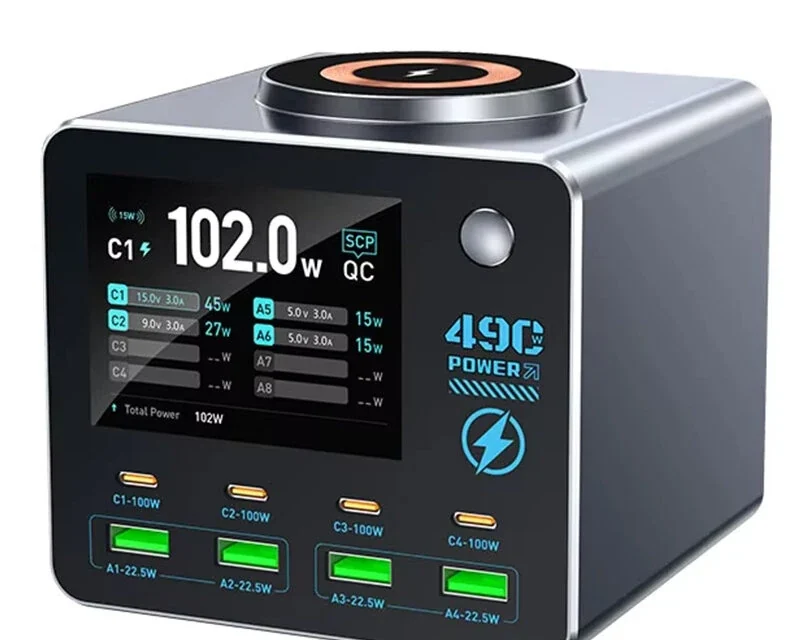 GaN Tech WLX-F1 140W 8-portos USB PD töltő digitális kijelzővel a tesztműhelyben