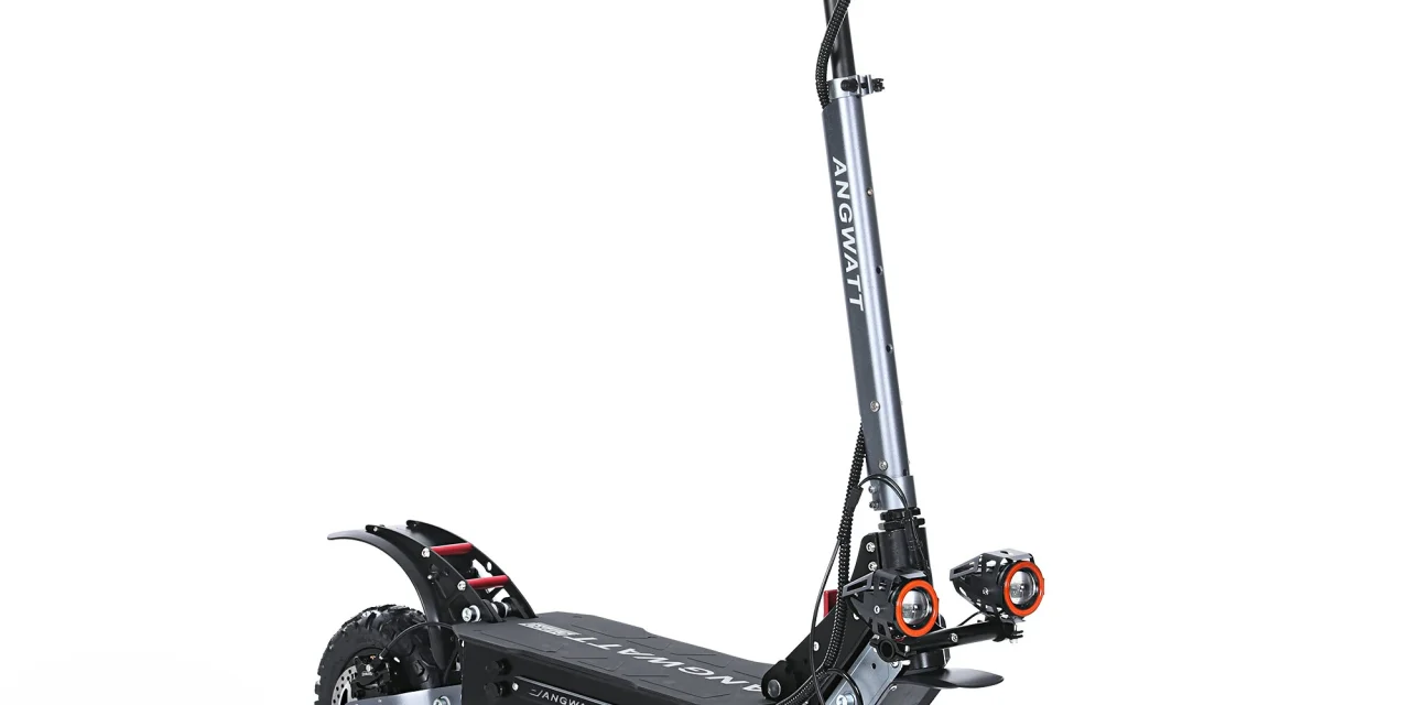 ANGWATT C1 PRO elektromos roller: 52V 2400W a városi dzsungel meghódítására