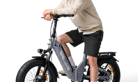 Az iScooter EB8 nyomatékérzékelős e bike ideális városi ingázáshoz